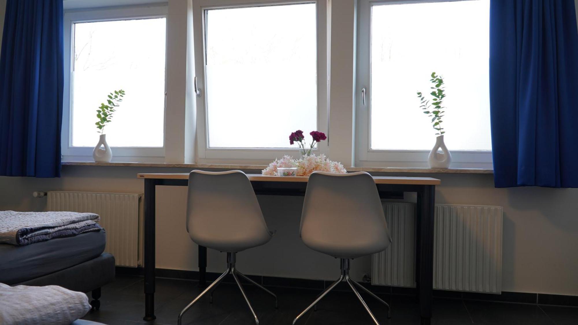 Mk Hostel Oyten - Free Wifi & Parking - 24H Check-In Buitenkant foto
