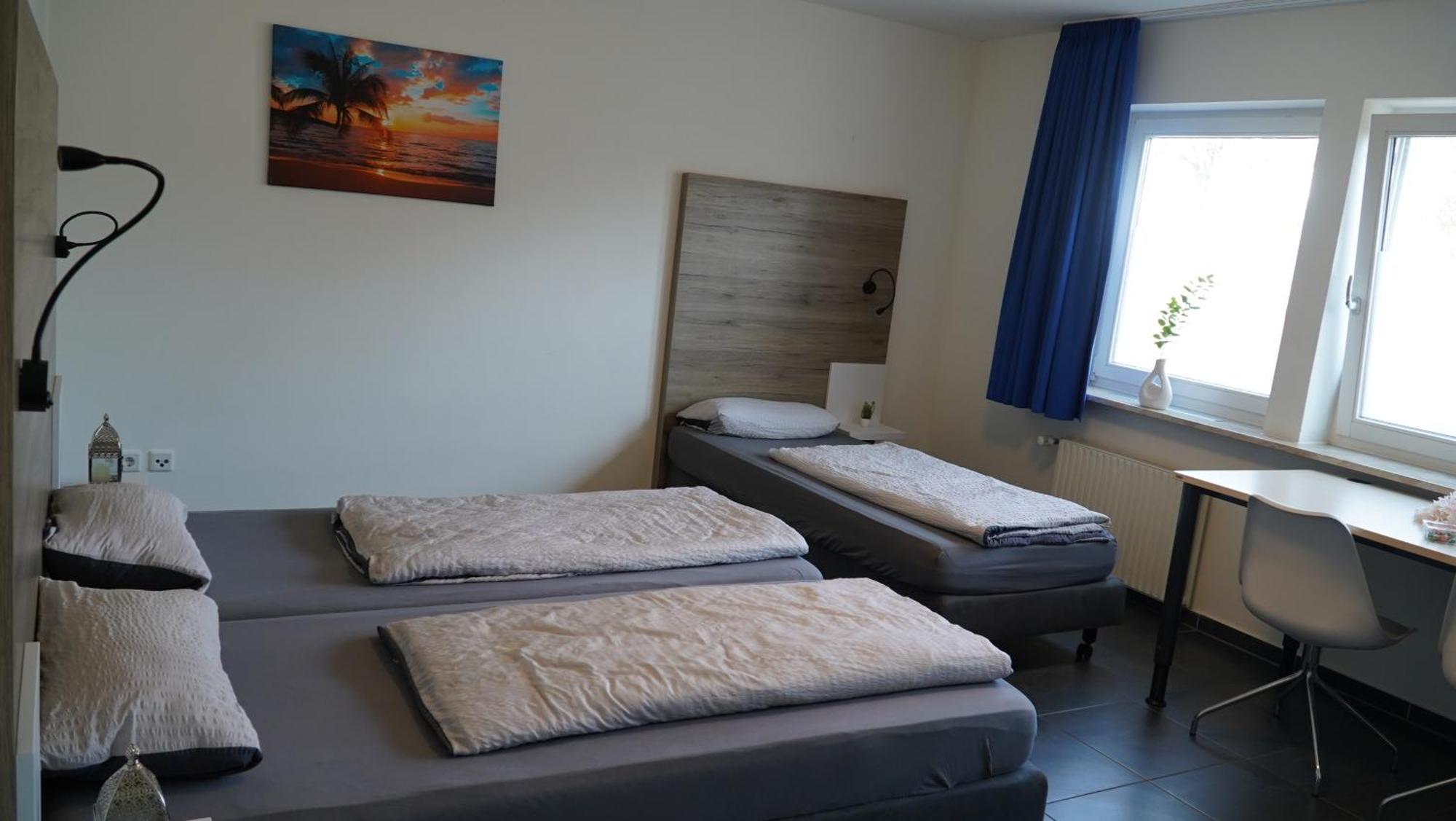 Mk Hostel Oyten - Free Wifi & Parking - 24H Check-In Buitenkant foto